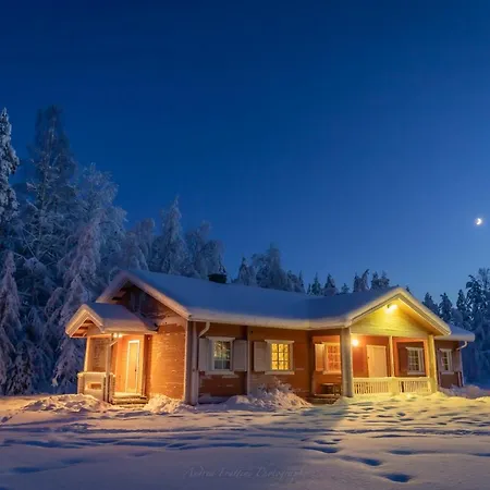 Old Pine Husky Sompujarvi