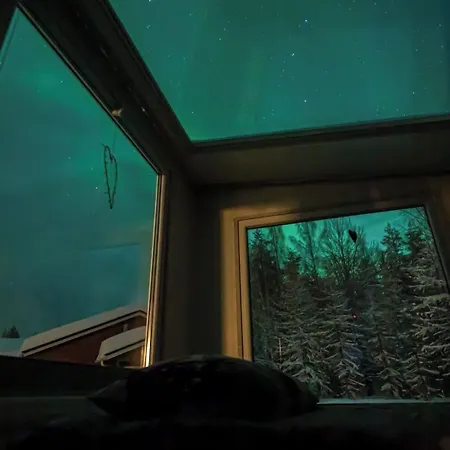 Resort Old Pine Husky Sompujarvi