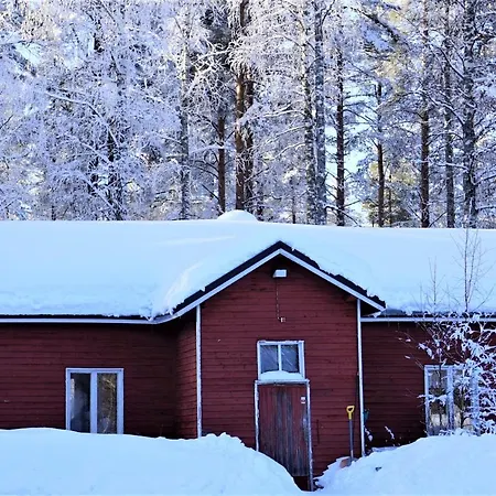 Feriested Old Pine Husky Sompujarvi
