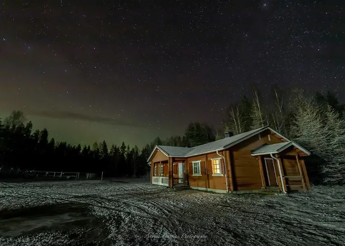 Old Pine Husky Sompujarvi