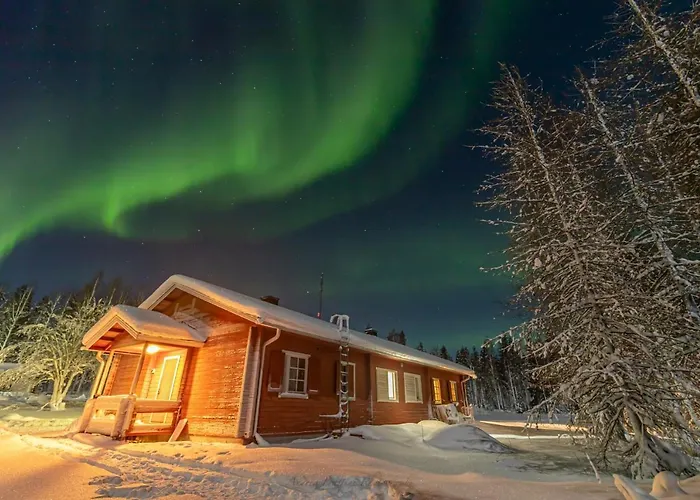 Resort Old Pine Husky Sompujarvi